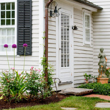 Ext - Gardens