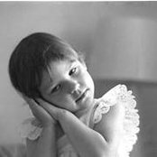 Alexandra Knight's photo