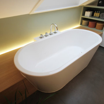 Dachgeschoss mit Schlafzimmer und Wellnessbad