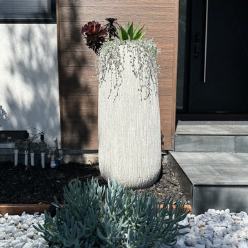 Tech-Savvy Tranquility: Sustainable Yard Design