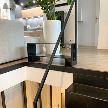 Banc et/ou meuble bas en métal