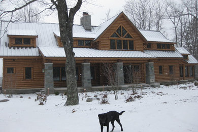 Inspiration for a timeless exterior home remodel in Detroit