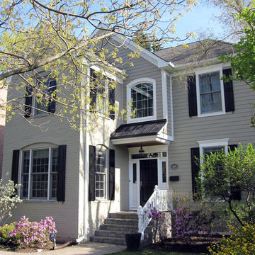 Traditional Style Home Wilmette, IL in James Hardie Siding & Trim