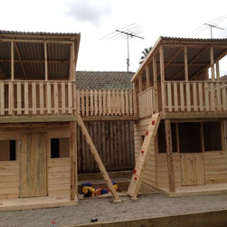 Fantastic Playgrounds - Outdoor Playhouses