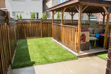 White Spruce Artificial Turf