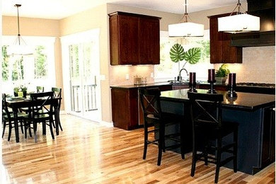 Elegant kitchen photo in Kansas City