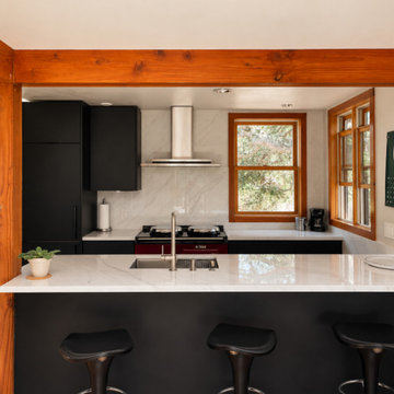 Osos Kitchen