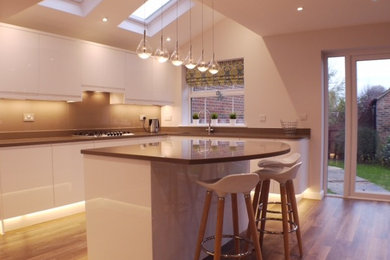 Design ideas for a contemporary kitchen in Buckinghamshire.