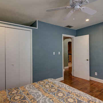 Staged Cozy 1940's St. Pete Bungalow