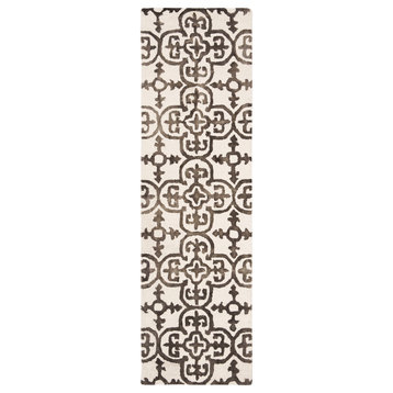 Safavieh Dip Dye Collection DDY711 Rug, Ivory/Brown, 2'3"x8'