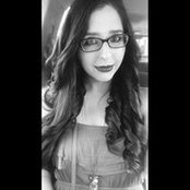 Lara Parker's photo