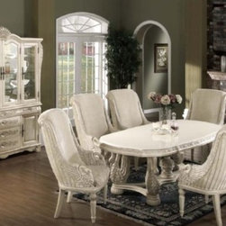 Traditional Dining Sets - Products