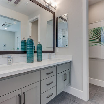 SummerHill Homes Bathrooms: Nuevo ETOWNS Lot 6 Plan 3