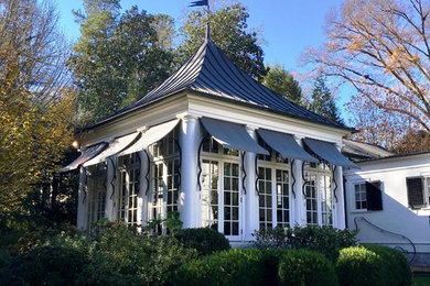 Exterior home photo in Charlotte