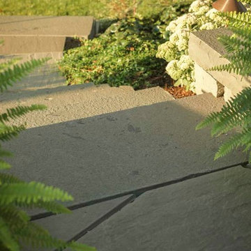 Small Space, Bold Terrace