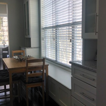 Contemporary Ginger Snap Kitchen Remodel w/white Icing Window Storage