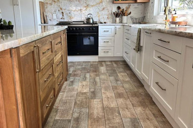 Kitchen Cabinet