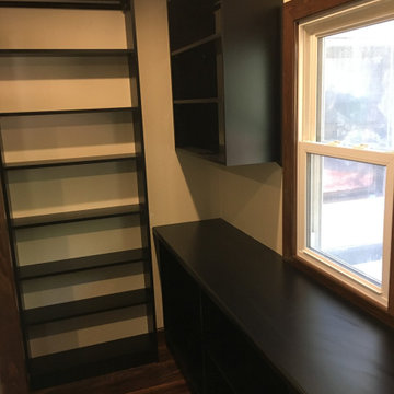 Pantry in Black with base & upper shelving