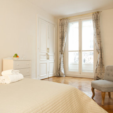 Sweet dreams in the City of Love