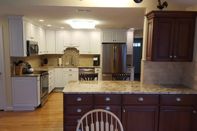 Kitchen photo in Bridgeport
