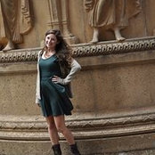 Alexandria Ray's photo