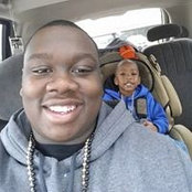 Demetrius Brown's photo