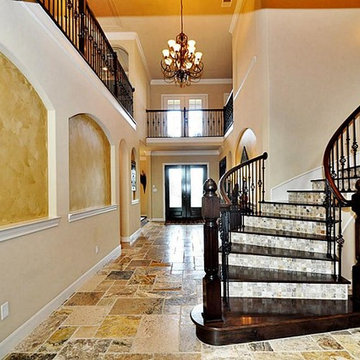 Dundinhill Staircase/Scabos