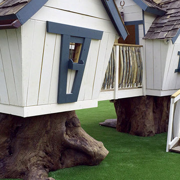 Little Sunshine’s Playhouse and Preschool