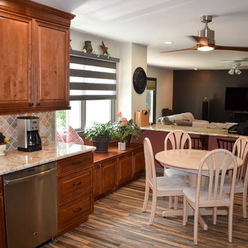 Langhorne Traditional Raised Maple