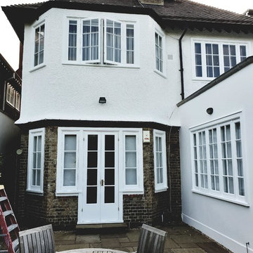 Spray painting white exterior in Wandsworth SW18