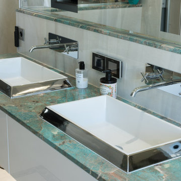Salle de bain en marbre Amazonite