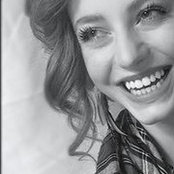 Emily Michaela's photo