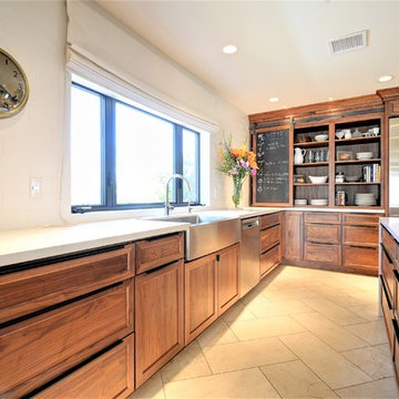 3rd Ave Kitchen, Bar & Entertainment Center