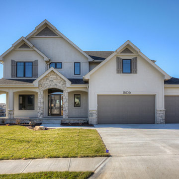 2-story Mason Home for Sale