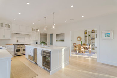 Kitchen - kitchen idea in Boston