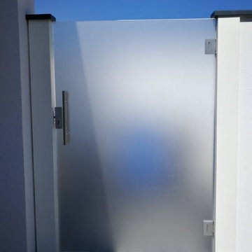 Modulare Wandsysteme - Sichtschutz und Lärmschutz für eine Wärmepumpe