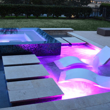 Swimming Pools & Out dooor Living