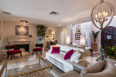 Example of a transitional living room design in Tampa