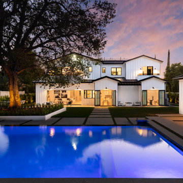 Tampa Ave, Tarzana