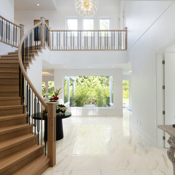 372 St. James Crescent West Vancouver