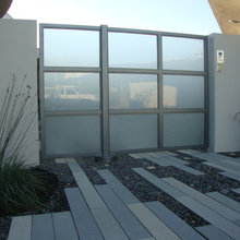 165 Forest Lower Level Landscaping