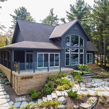 Kahshe Lake Waterfront Retreat