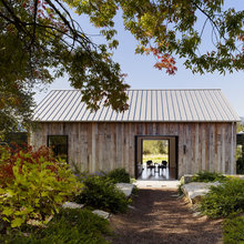 Barns And Barndominians