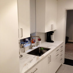 1070 Park Ave - Products