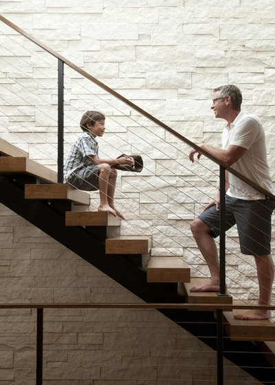 Современный Лестница by Andrea Swan - Swan Architecture