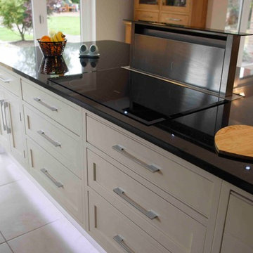 Worcester - Painted Shaker Kitchen