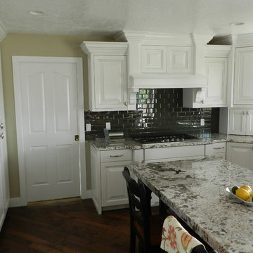 White Kitchen