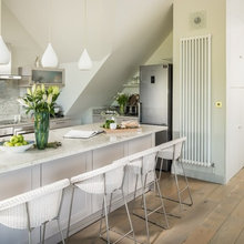 Kitchen corner with tall cpbd