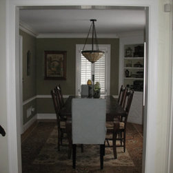 1930's Colonial, New England - Lighting