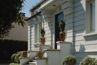 This is an example of a traditional house exterior in Milan.